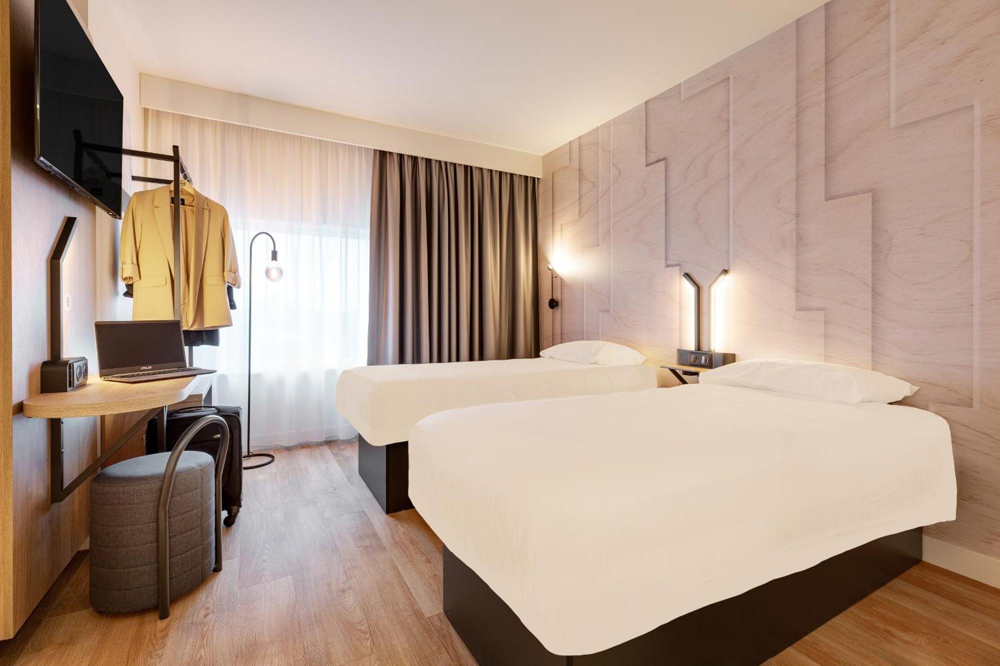 B&B HOTEL Lille Lillenium Eurasanté Camera foto