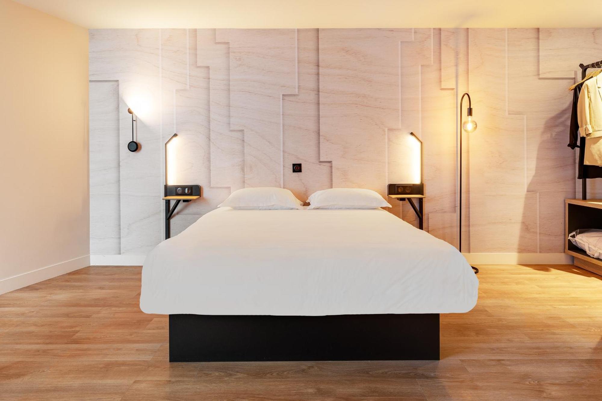 B&B HOTEL Lille Lillenium Eurasanté Camera foto